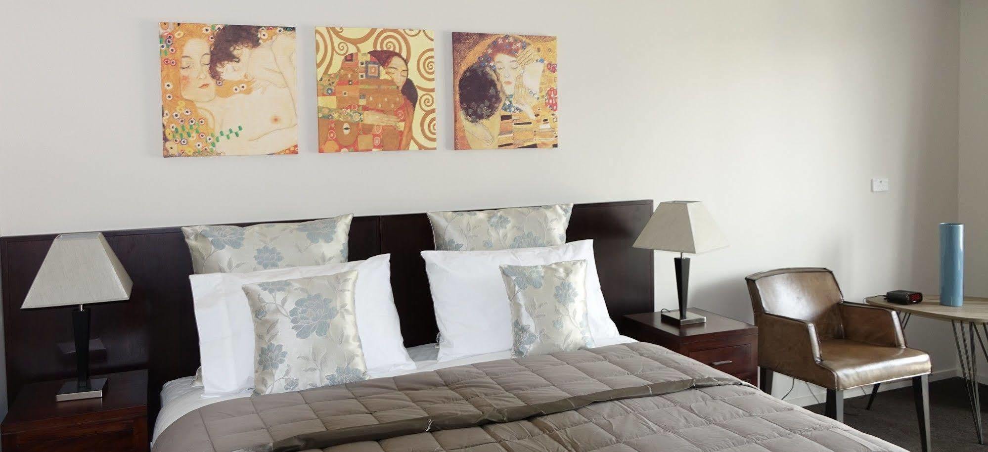 כרייסטצ'רץ' Achilles Motel מראה חיצוני תמונה